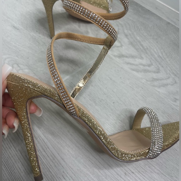Gold Stiletto Heels - Picture 3 of 4